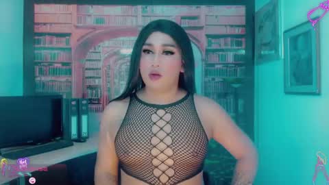 samantha__paez online show from May 14, 4:32 am