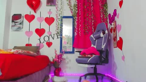 Snapshot of samantha__smile__ chatting on October 7, 10:00 am  Samanthasmile  online show from October 7, 10:00 am