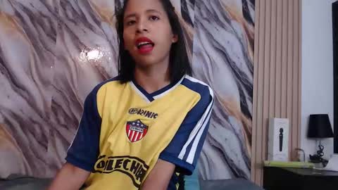 lizzy online show from January 15, 6:06 pm