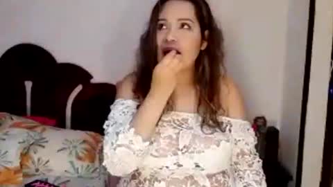 Samantha  Gomez  online show from February 17, 3:25 am