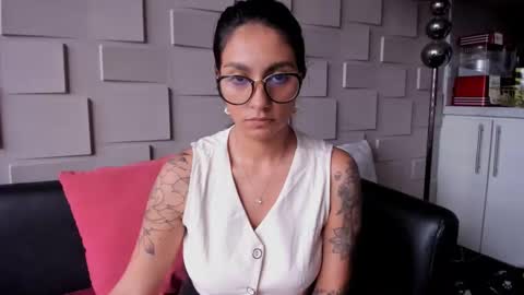 Samantha online show from January 3, 4:16 pm