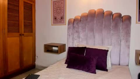 samantha_lux_ online show from November 6, 11:13 am