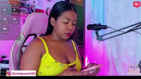 Snapshot of samanthabloom570089 chatting on March 10, 1:00 pm Samantha Bloom online show from March 10, 1:00 pm