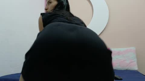 samanthalaurent online show from June 1, 7:37 pm