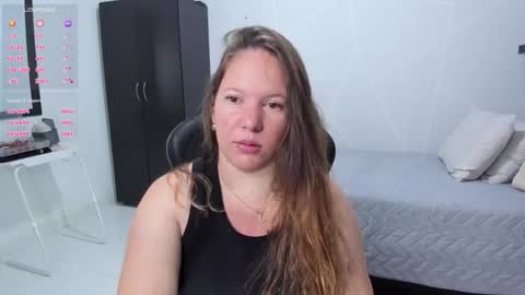 Snapshot of samanthaleon chatting on October 14, 2:58 am Samantha samy online show from October 14, 2:58 am