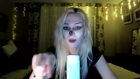 Samantha online show from January 11, 6:58 pm