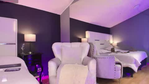 Samanta online show from December 2, 9:02 pm