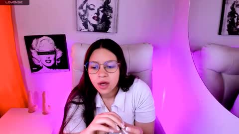 Samantha online show from March 21, 3:49 pm