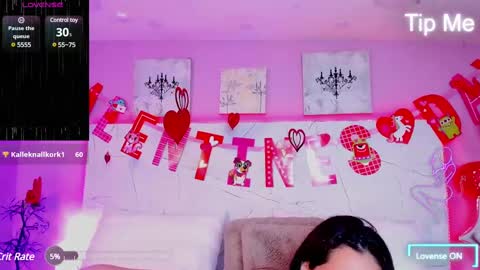 -- -- online show from February 23, 5:50 pm