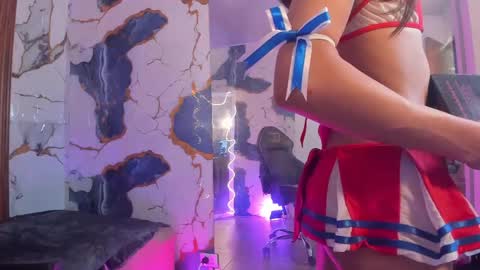 sam online show from April 22, 3:02 am