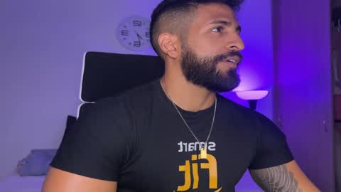 Sam Dornan online show from February 6, 12:33 am