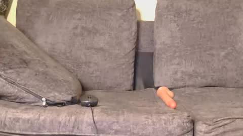 samiirah online show from February 11, 2:37 am