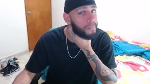 samir_music_ online show from October 18, 7:29 pm