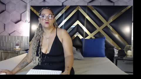 SAMIRA online show from May 31, 6:09 pm
