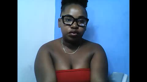 samirah_69 online show from May 8, 10:54 am