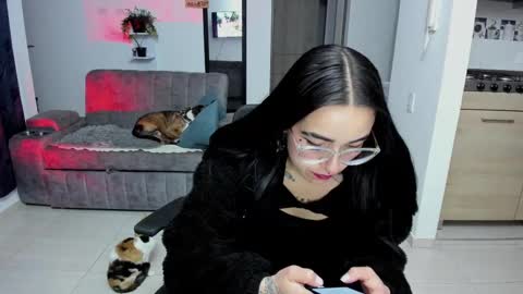 SARA online show from September 15, 2:02 am