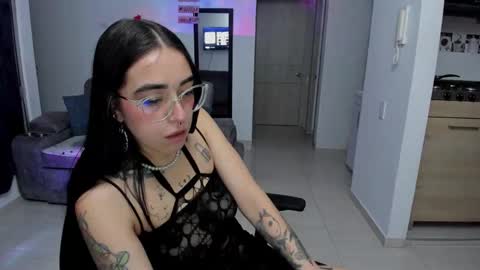 SARA online show from February 12, 12:14 am