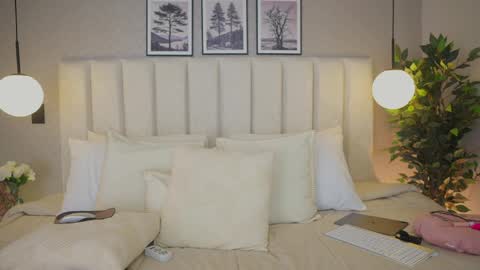 Ana online show from April 10, 1:11 am