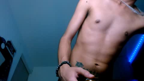   online show from February 1, 9:11 am