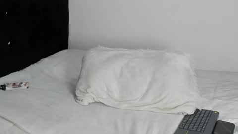 Samuel online show from January 23, 8:24 pm