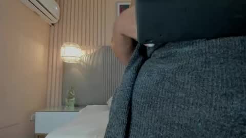 Samy  online show from October 1, 1:48 am