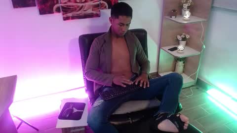 Sander online show from October 25, 10:21 pm