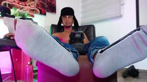 Sander online show from December 2, 9:35 pm