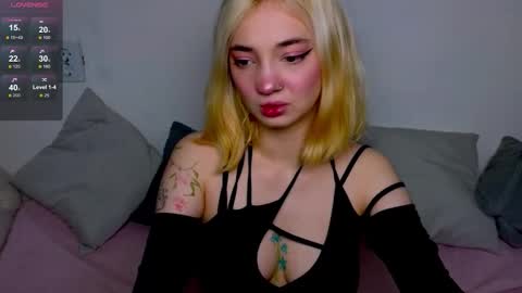 Sandra online show from October 14, 8:17 am