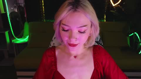 Sandy  online show from January 13, 1:13 am