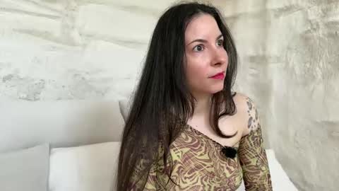 Sandra Schonherz online show from February 17, 7:37 am