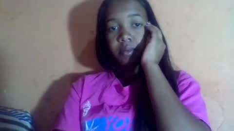 sandriana26 online show from April 9, 6:19 am