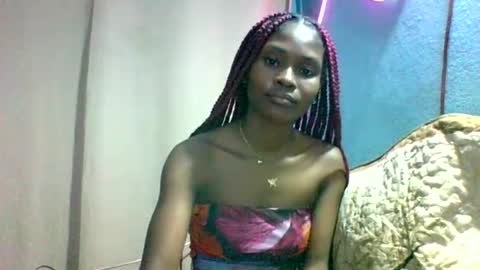 sandricaaa online show from February 26, 9:01 am