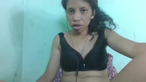 sandrinah788632 online show from March 27, 8:26 am