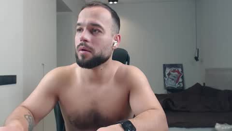 DeAlex online show from March 4, 1:30 pm