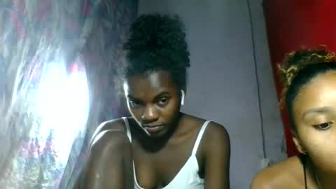 sanelie09 online show from June 4, 6:58 pm