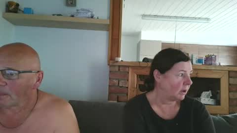 sanroom online show from September 24, 2:02 pm