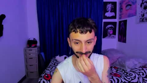 Santi online show from April 16, 11:29 pm