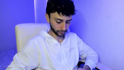 Santi online show from January 19, 4:04 pm