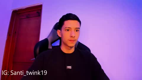 santi_twink19 online show from February 12, 11:51 am