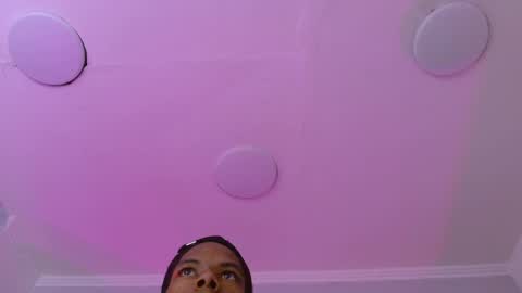 Santiiiiii  online show from March 1, 6:56 pm