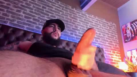 Santiago Hincapiie online show from March 13, 12:25 am