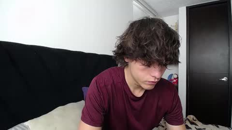 Santii online show from March 3, 5:52 pm