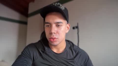 santoxxxkinney online show from February 3, 3:05 pm