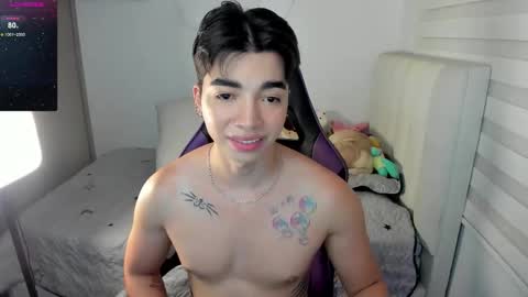 Mr. Santiago online show from November 8, 1:47 pm