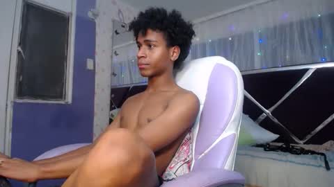 santy online show from March 30, 9:15 pm