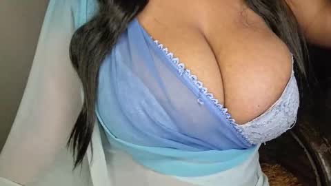 sanvi13 online show from February 8, 10:46 pm