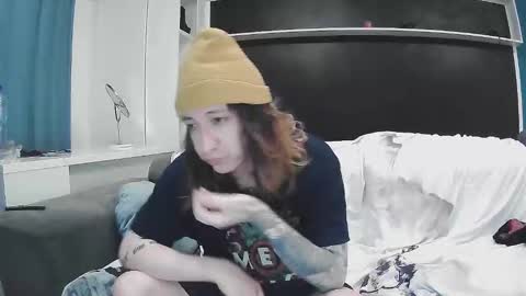 sapphirevelvet online show from April 9, 1:20 am