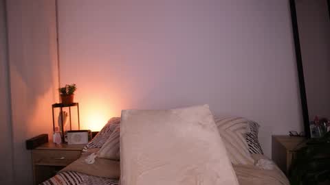 Sara  online show from September 23, 2:16 am