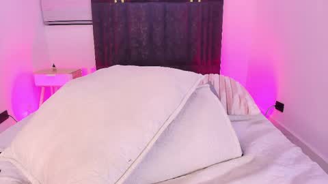 Sara Cook online show from April 13, 12:20 pm