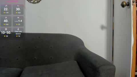 sara_hannks online show from June 2, 9:17 pm